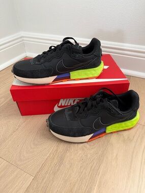 Nike Fontakka Waffle